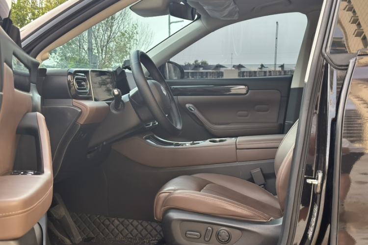 Used Leapmotor C11 2023 Range-Extended 180 Comfort Edition Left Front Seat