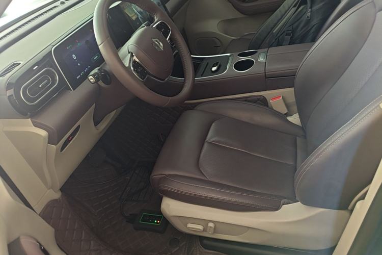 Used Leapmotor C11 2023 Range-Extended 200 Comfort Edition Left Front Seat