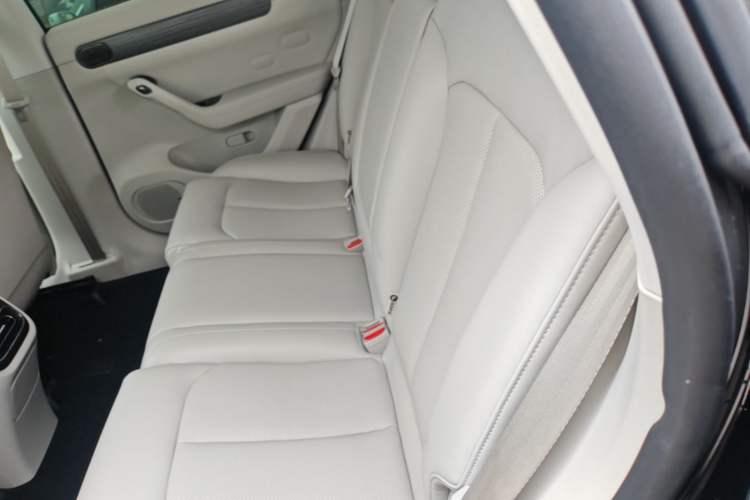 Used Leapmotor C11 2023 Pure Electric 500 Smart Edition Left Rear Seat