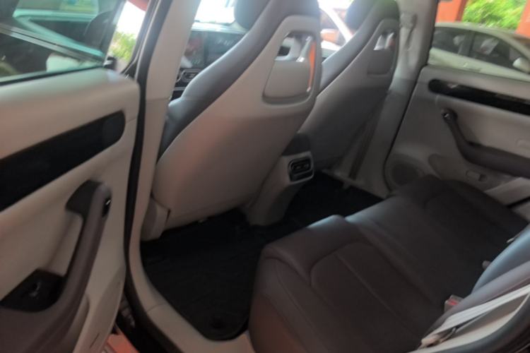Used Leapmotor C11 2023 Range-Extended 180 Comfort Edition Left Rear Seat