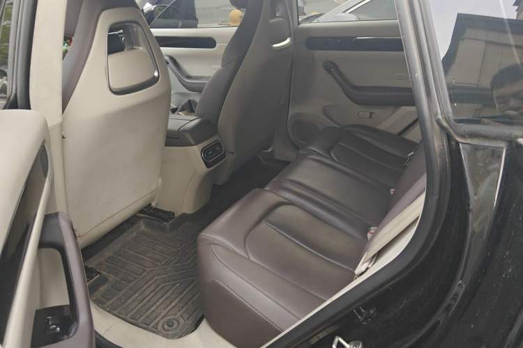 Used Leapmotor C11 2023 Extended-Range 285 Comfort Edition Left Rear Seat