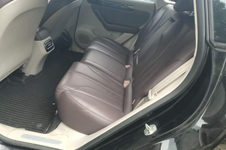 Used Leapmotor C11 2023 Range-Extended 180 Comfort Edition Left Rear Seat