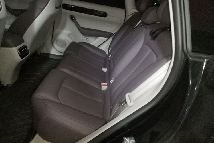 Used Leapmotor C11 2023 Range-Extended 200 Comfort Edition Left Rear Seat