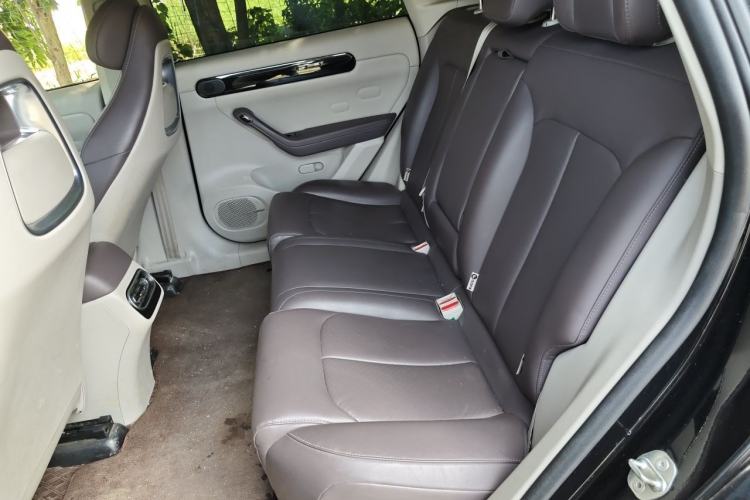 Used Leapmotor C11 2023 Range-Extended 300 Comfort Edition Left Rear Seat