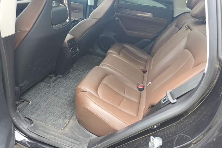 Used Leapmotor C11 2023 Range-Extended 300 Smart Enjoyment Edition Left Rear Seat