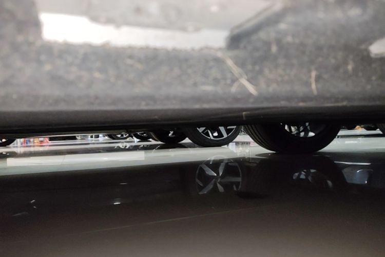 Used Leapmotor C11 2023 Pure Electric 500 Comfort Edition Left Side Sill