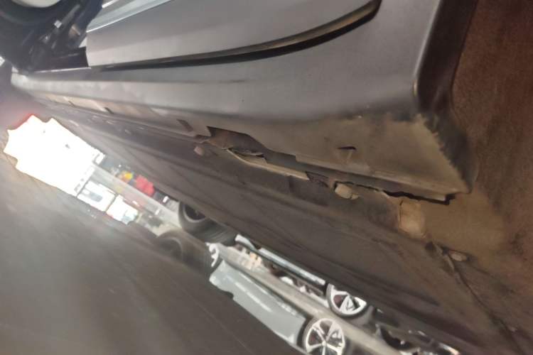 Used Leapmotor C11 2023 Pure Electric 500 Smart Edition Left Side Sill