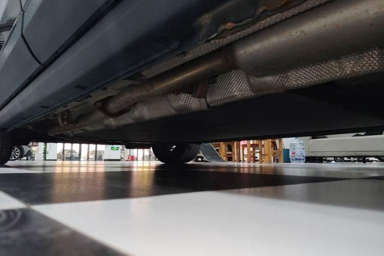 Used Leapmotor C11 2023 Extended-Range 285 Comfort Edition Left Side Sill
