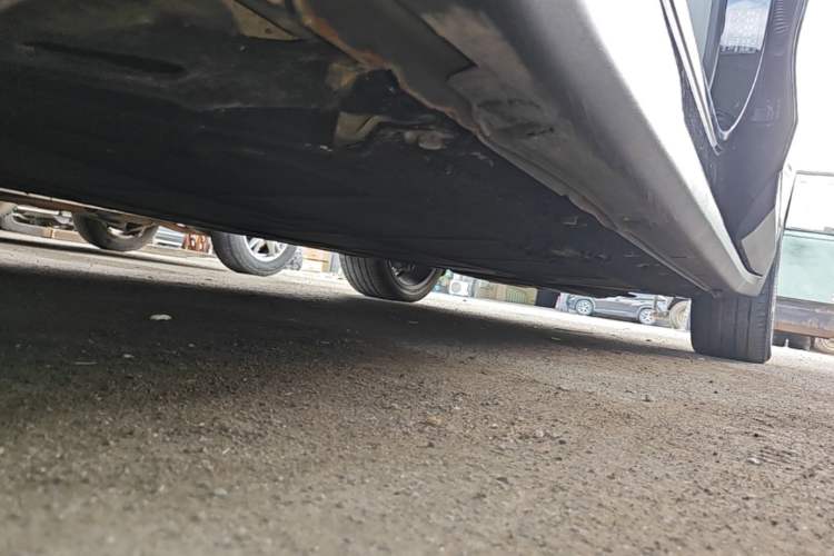 Used Leapmotor C11 2023 Pure Electric 500 Comfort Edition Left Side Sill