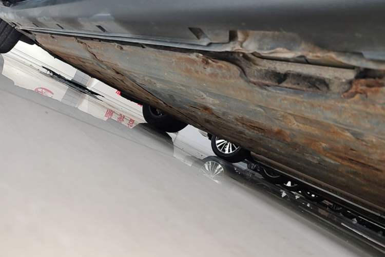 Used Leapmotor C11 2023 Pure Electric 500 Comfort Edition Left Side Sill