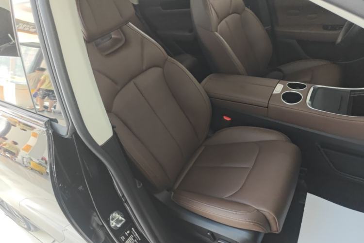 Used Leapmotor C11 2023 Range-Extended 200 Comfort Edition Right Front Seat