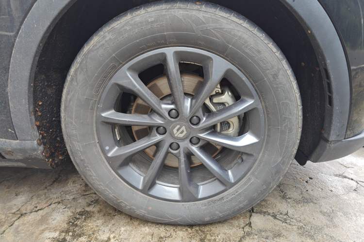 Used Leapmotor C11 2023 Range-Extended 180 Comfort Edition Right Front Wheel Hub
