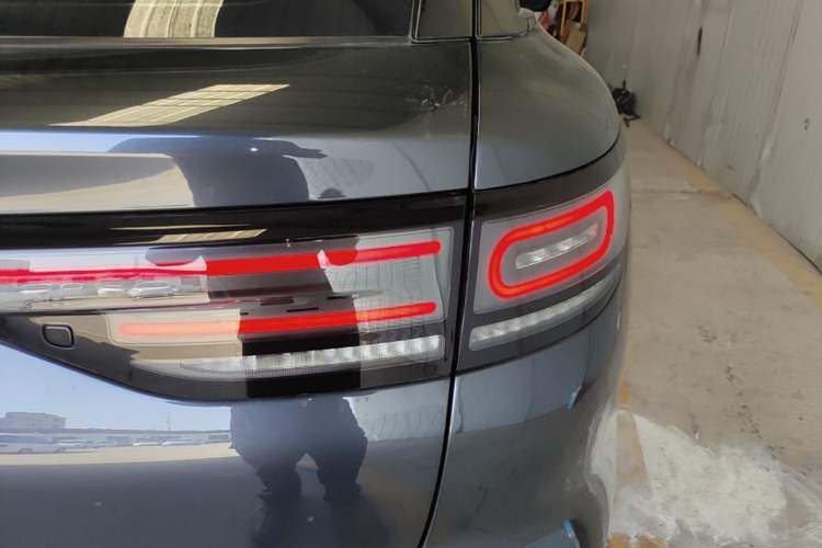 Used Leapmotor C11 2023 Pure Electric 500 Comfort Edition Right Rear Taillight