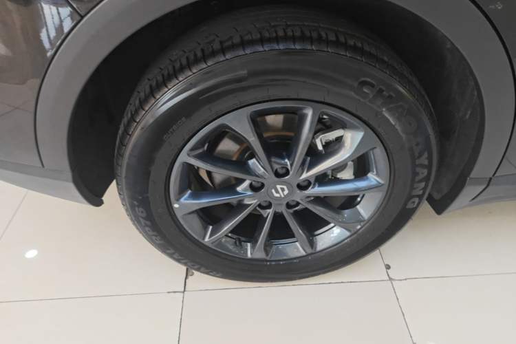 Used Leapmotor C11 2023 Range-Extended 200 Comfort Edition Right Rear Wheel Hub