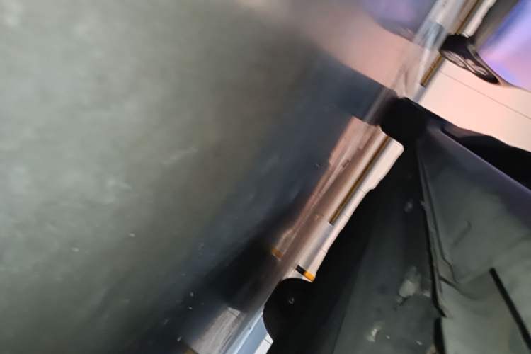 Used Leapmotor C11 2023 Pure Electric 500 Comfort Edition Right Side Sill