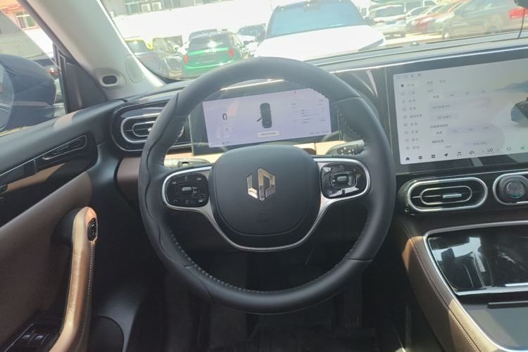 Used Leapmotor C11 2023 Pure Electric 500 Comfort Edition Steering Wheel