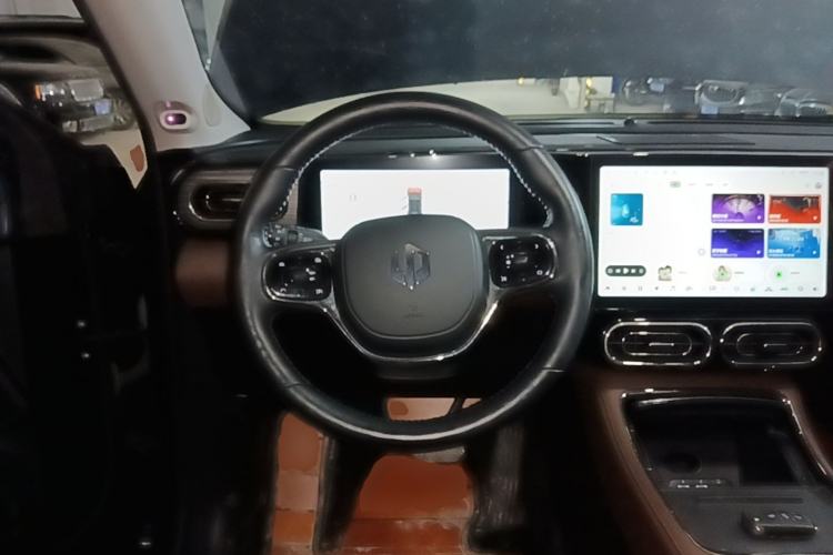 Used Leapmotor C11 2023 Pure Electric 500 Zhixing Edition Steering Wheel