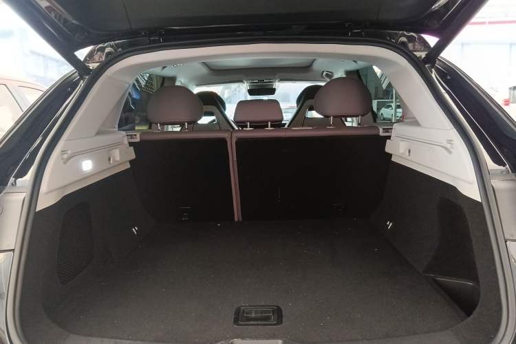 Used Leapmotor C11 2023 Range-Extended 200 Comfort Edition Trunk