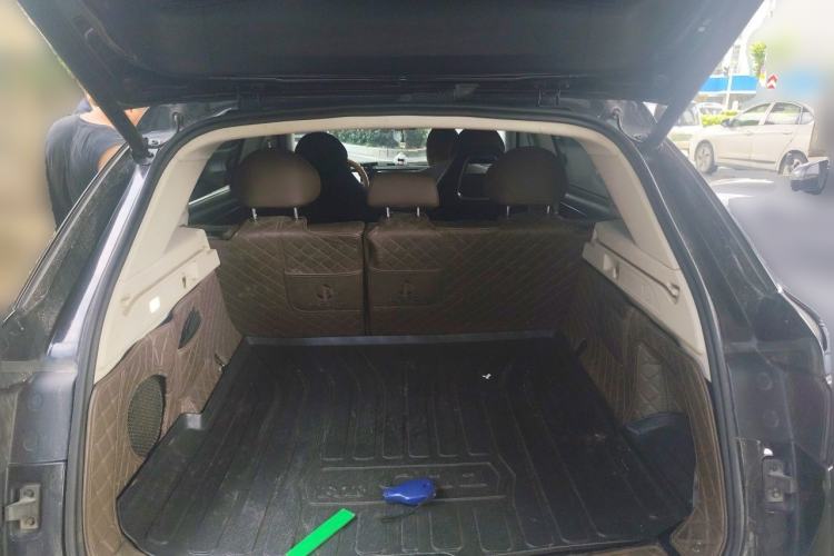 Used Leapmotor C11 2023 Pure Electric 500 Comfort Edition Trunk