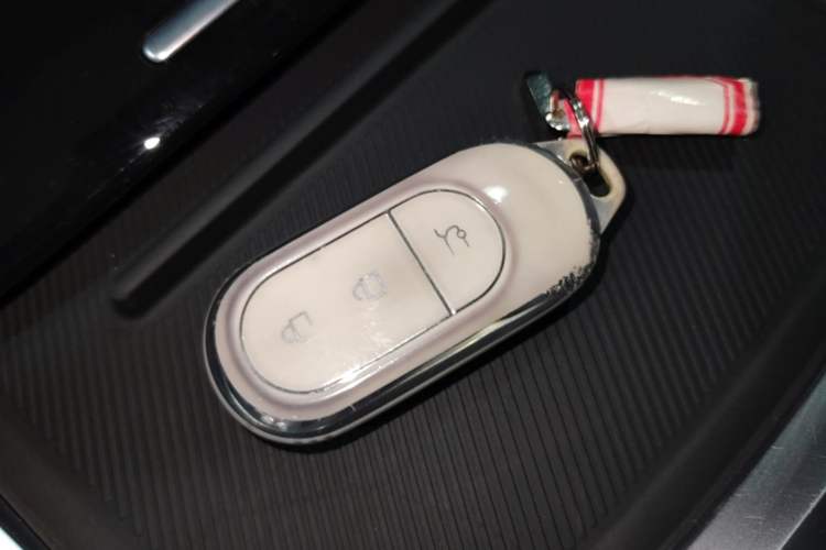 Used Leapmotor C11 2023 Extended-Range 285 Comfort Edition Vehicle Key