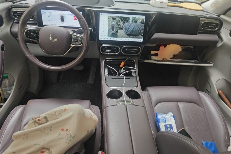 Used Leapmotor C11 2023 Range-Extended 285 Smart Enjoyment Edition Center Console