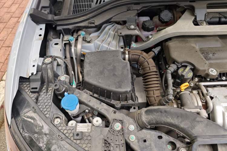 Used Leapmotor C11 2023 Extended-Range 285 Comfort Edition Engine Bay Right