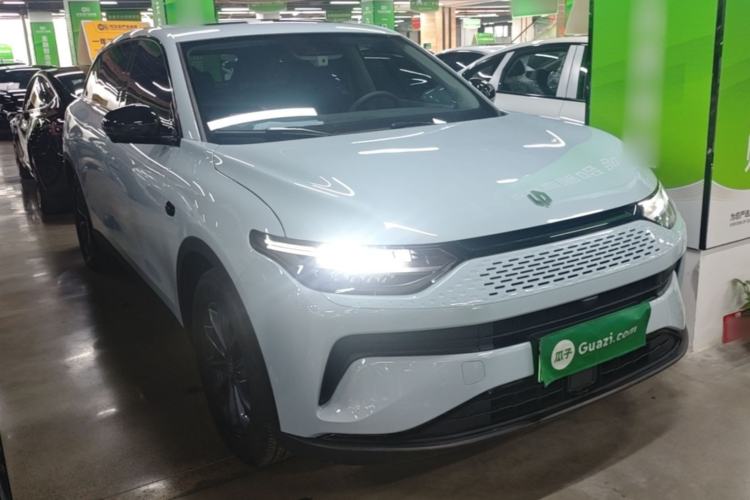 Used Leapmotor C11 2023 Range-Extended 200 Comfort Edition Front Right 45 Deg