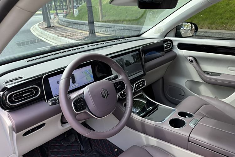 Used Leapmotor C11 2023 Extended-Range 285 Comfort Edition Interior 11