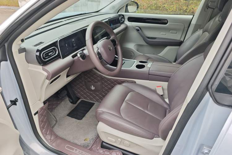 Used Leapmotor C11 2023 Pure Electric 500 Comfort Edition Interior 2