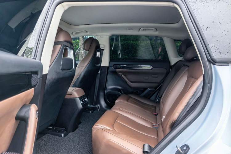 Used Leapmotor C11 2023 Extended-Range 285 Comfort Edition Interior 2