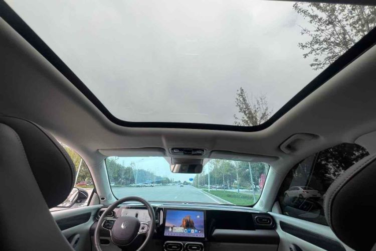 Used Leapmotor C11 2023 Range-Extended 300 Smart Enjoyment Edition Interior 8