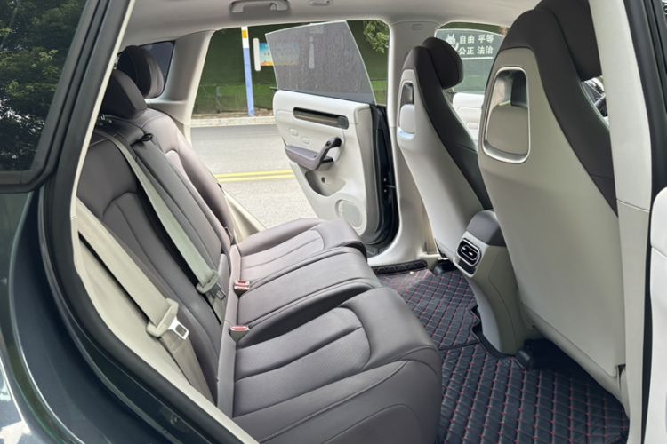 Used Leapmotor C11 2023 Extended-Range 285 Comfort Edition Interior 9