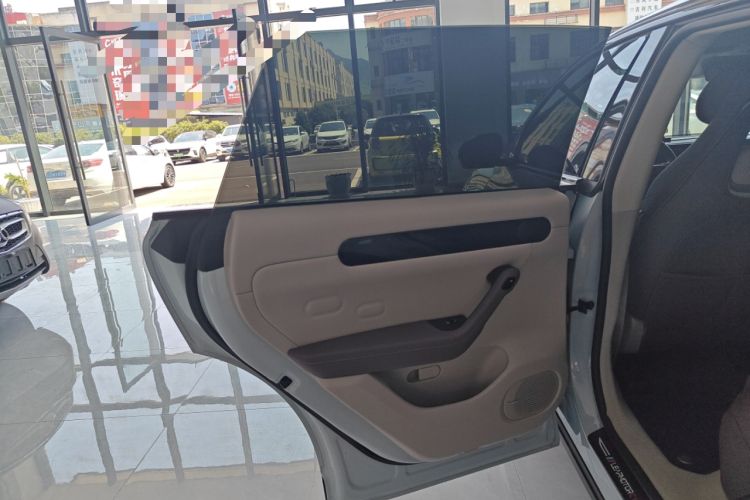 Used Leapmotor C11 2023 Range-Extended 300 Comfort Edition Left Rear Door Interior