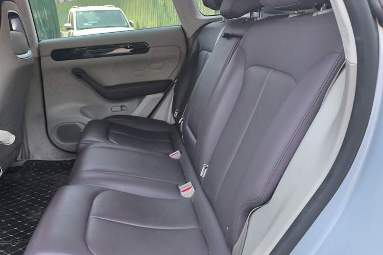 Used Leapmotor C11 2023 Extended-Range 285 Comfort Edition Left Rear Seat