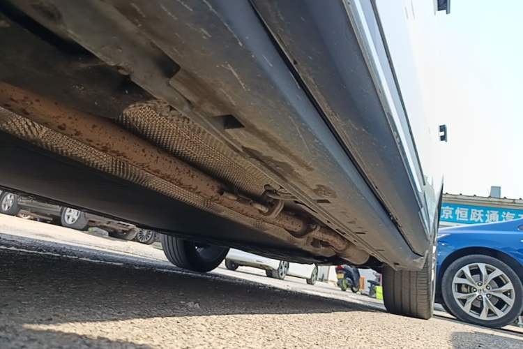 Used Leapmotor C11 2023 Range-Extended 300 Smart Enjoyment Edition Left Side Sill
