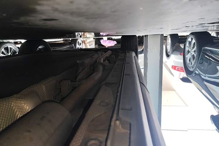 Used Leapmotor C11 2023 Extended-Range 285 Comfort Edition Left Side Sill