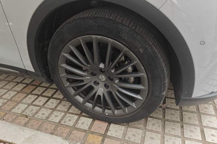 Used Leapmotor C11 2023 Range-Extended 285 Smart Enjoyment Edition Right Front Wheel Hub