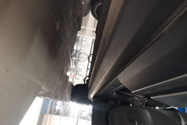 Used Leapmotor C11 2023 Pure Electric 500 Comfort Edition Right Side Sill