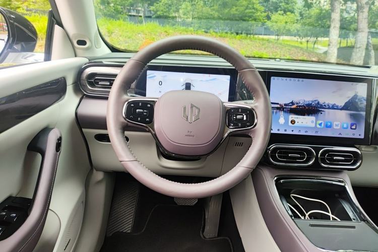 Used Leapmotor C11 2023 Range-Extended 300 Smart Enjoyment Edition Steering Wheel