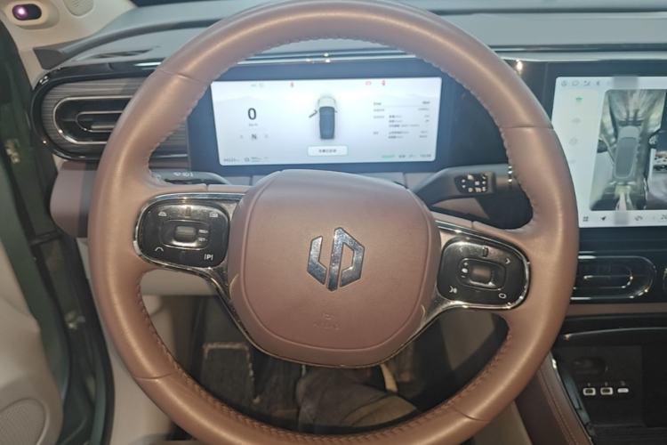 Used Leapmotor C11 2023 Pure Electric 500 Smart Edition Steering Wheel