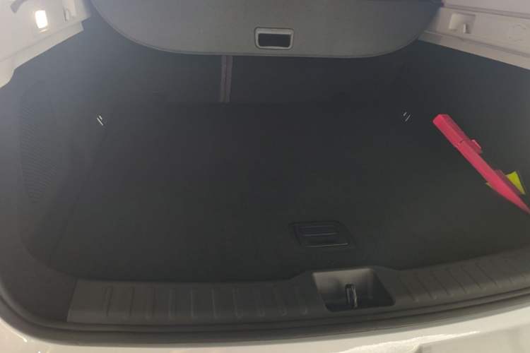 Used Leapmotor C11 2023 Extended-Range 285 Comfort Edition Trunk
