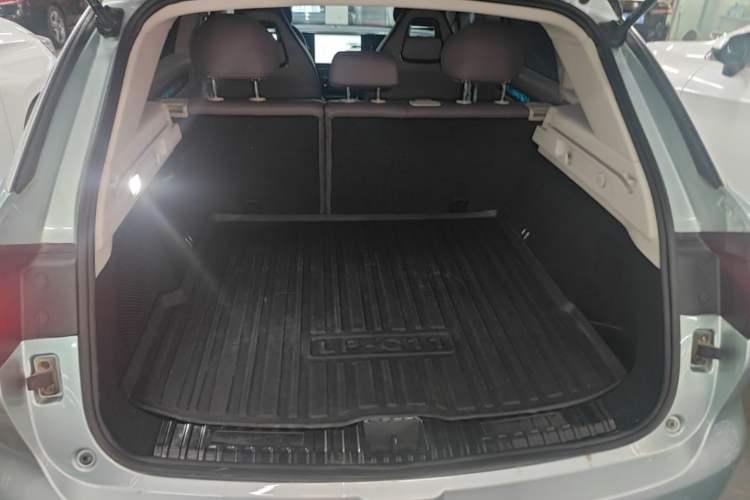 Used Leapmotor C11 2023 Pure Electric 500 Smart Edition Trunk