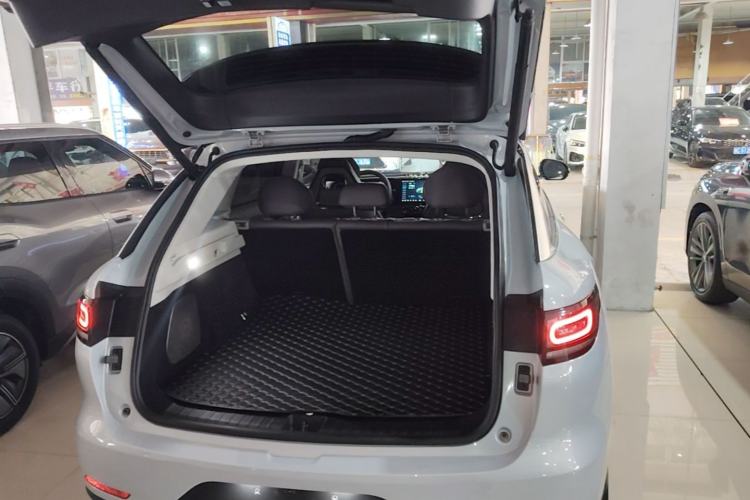 Used Leapmotor C11 2023 Pure Electric 500 Smart Edition Trunk