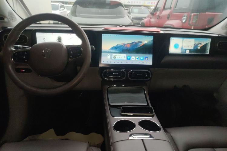 Used Leapmotor C11 2023 Pure Electric 580 All-Wheel-Drive Performance Edition Center Console