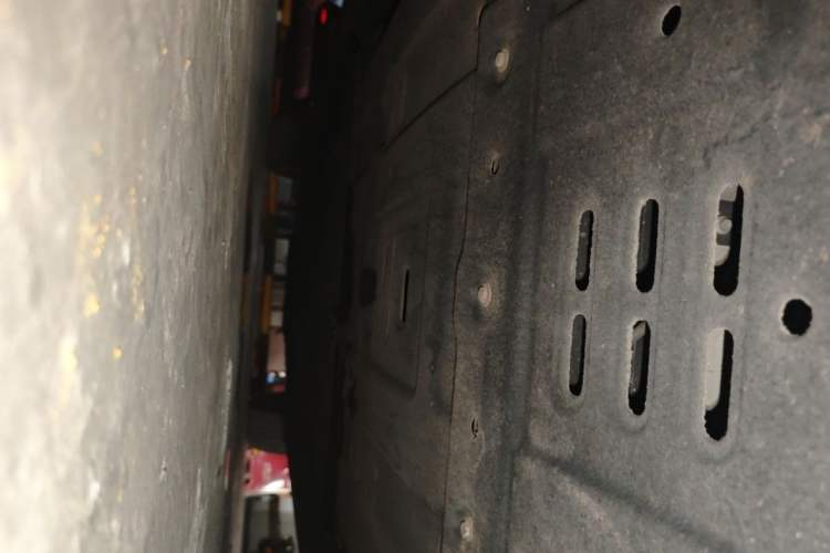 Used Leapmotor C11 2023 Pure Electric 500 Zhixing Edition Chassis Front