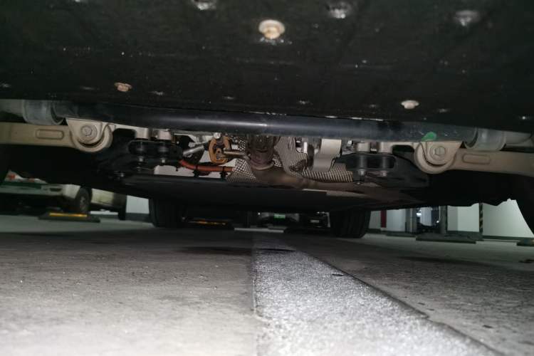 Used Leapmotor C11 2023 Extended-Range 285 Comfort Edition Chassis Front