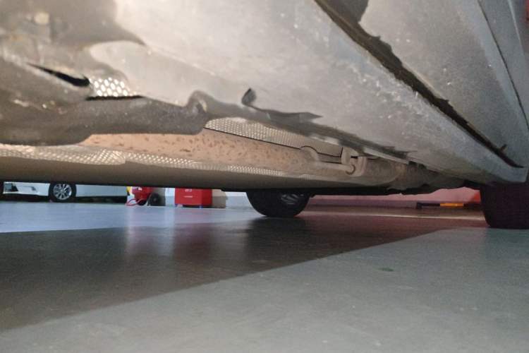 Used Leapmotor C11 2023 Range-Extended 180 Comfort Edition Chassis Front Left