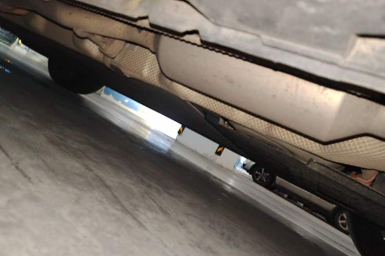 Used Leapmotor C11 2023 Range-Extended 300 Comfort Edition Chassis Rear Left