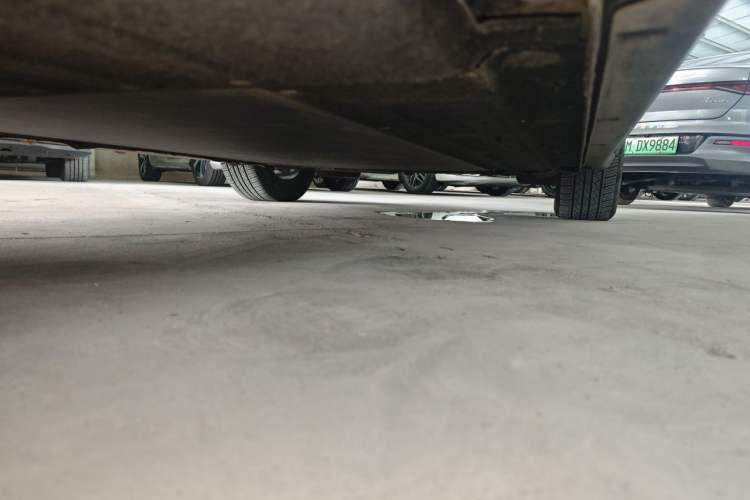 Used Leapmotor C11 2023 Extended-Range 285 Comfort Edition Chassis Rear Right