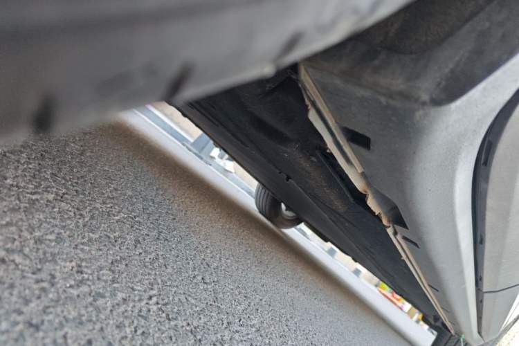 Used Leapmotor C11 2023 Extended-Range 285 Comfort Edition Chassis Rear Right